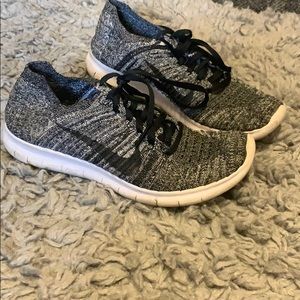Nike Free Run Flyknit Shoes